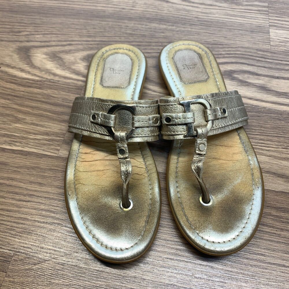 Christian Dior Womens Metallic Gold Leather‎ Thong Sandals w/ Brass Size 7